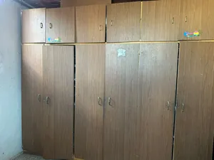 خزانة للبيع