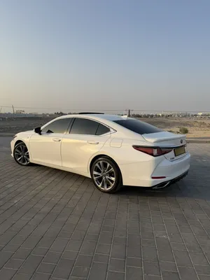 Used Lexus ES in Muscat