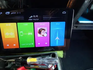 شاشة سياره شبه جديد