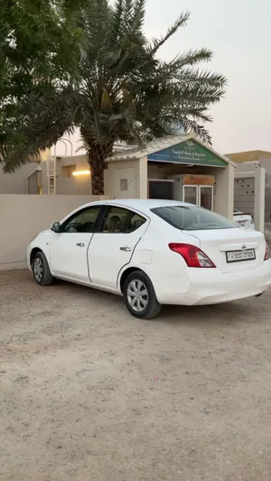 نيسان صني 2013