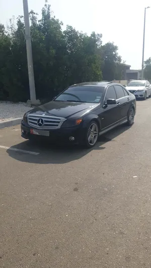 مرسيدس c200 موديل 2011