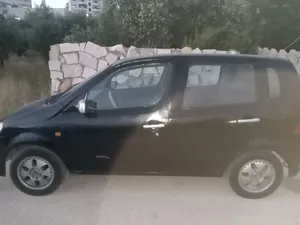 ديهاتسو yrv