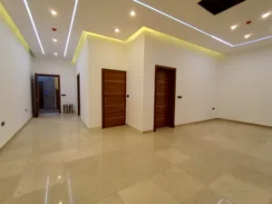 100 m2 2 Bedrooms Apartments for Rent in Basra Other