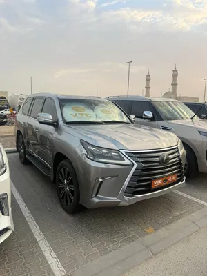 Lexus . LX . 2018 . Used2