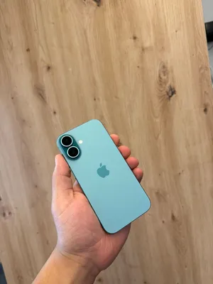 iPhone 16 128