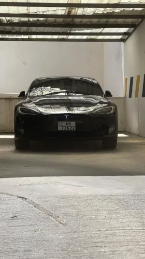 TESLA MODEL S LONG RANGE PLUS للبيييييييييييع بسعررررررررررررررر مغررررررري قابل للتفاوض للجادين فقط