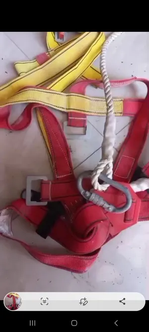 حزام امان. safety harnesses