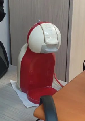 ماكينه قهوه اسبريسو دولتشي جوستو تعمل بكفاءه عاليه موديل دولتشي جوستو ومنزل سعره لسرعه البيع