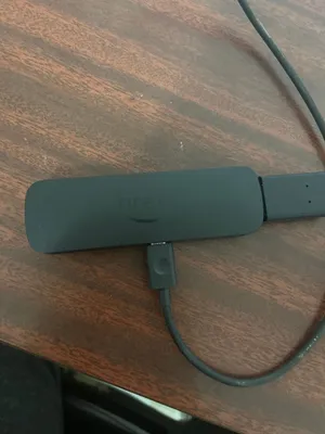 قطعة Amazon Fire TV Stick الأصلية تحويل شاشتك لذكية + اشتراك شامل لجميع الألعاب والبرامج بسعر لقطة!