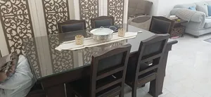 سفرة مع 6 كراسي