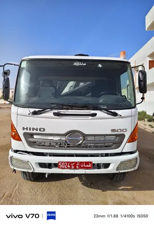 hino hiab with 5 ton Crane