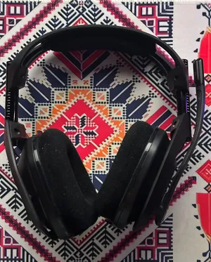 سماعة سماعات Astro A50 Gen 4 اسود جديدة تقريباً ....