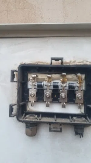 لوح طاقة شمسية مستعمله و250واط هندي