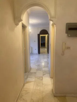 شقه موقع مميز جدا