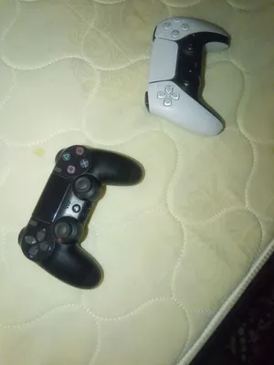 جهازين بليستيشن 1 وفايف