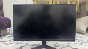24 LG monitors for sale  in Al Ain