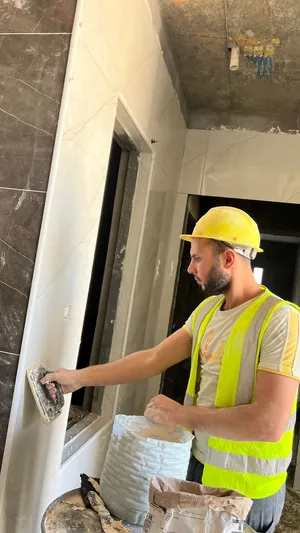 متوفر كادر مبورسلاين صبغ جبسن بورد سحب كروات بورك لابخ تنضيف بيوت كوادر عله مستو عالي