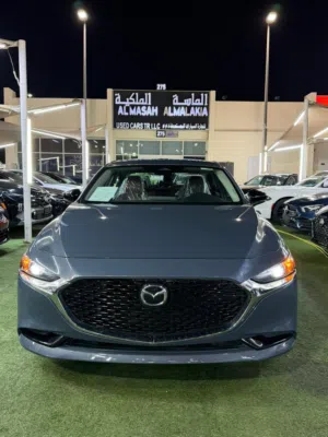 1000 AED/MONTH- 0% DP-MAZDA 3 S CARBON EDITION (2024) LOW MILEAGE 0%-مازدا 3 بلون مميز متاحة للتقسيط