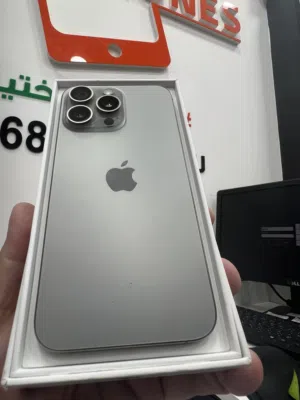 ايفون 15 برو ماكس 256 جيبي نسبة البطارية 86% ضمان المحل شهر نسخة الشرق الاوسط