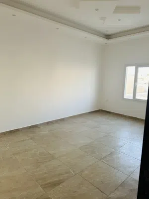 سكنوللعوائل والموظفات في الانصب مقابل بنك مسقط