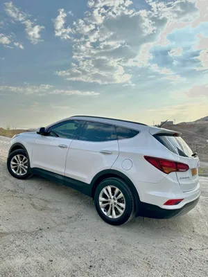 2018 Hyundai Santa Fe 3.3L V6 AWD 7 Seater Super Clean Excellent Condition