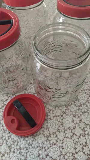 مطربانات كبيرة و صغيرة