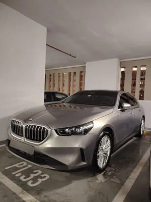 BMW 520i 2024 مواصفات خليجية،  حالة الوكالة من ابوظبي موتور - وكيل BMW في ابوظبي