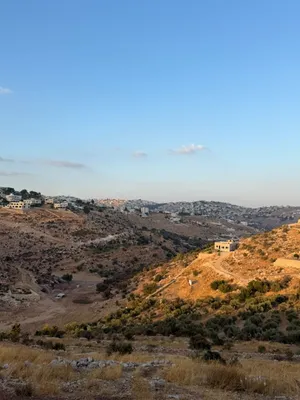 للبيع قطعة ارض