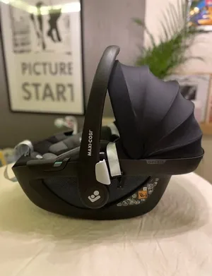 Maxi-Cosi Pebble 360 baby car seat