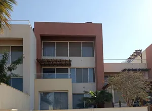 شاليه مفروش في البحر الميت مطل على البحر