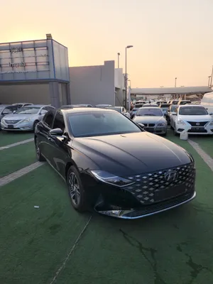Used Hyundai Azera in Sharjah