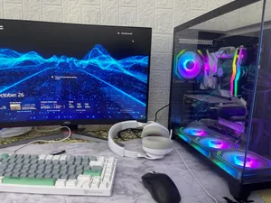 Windows Custom-built  Computers  for sale  in Abu Dhabi