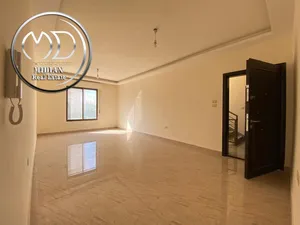 شقه جديدة للبيع الدوار السابع مساحات 145م مع تراسات و حدائق بأسعار مميزة جداً