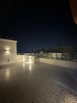 روف فاخر للإيجار جديد لم يُسكن بعد