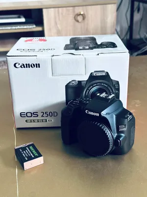 كانون 250D استعمال نظيف بلباكو وجميع الملحقات