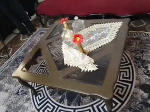 طاوله للبيع