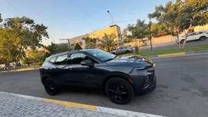 Chevrolet Blazer 2022 black top
