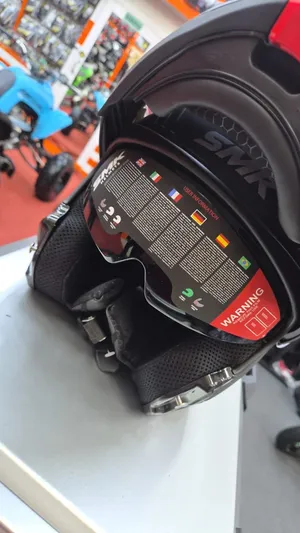 SMK GUILLWING MATT BLACK HELMET  للبيع او البدل خوذة smk XL