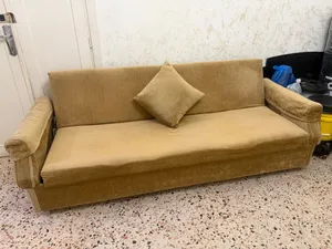 كنبايتين سرير مع مكان للتخزين بحالة الجديد من مصنع حبيبه للأثاث الفاخر