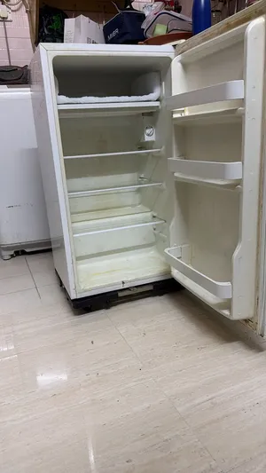Single door mini fridge for sale