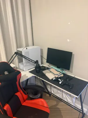 سيت اب كامل جيد ما فيه خراب اموره طيبه يجي معه أجهزه و كيبورد و ماوسين و مايك و كرسي كل شي
