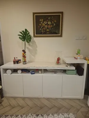 طاولة جانبيه لغرفة الطعام حجرة طعام