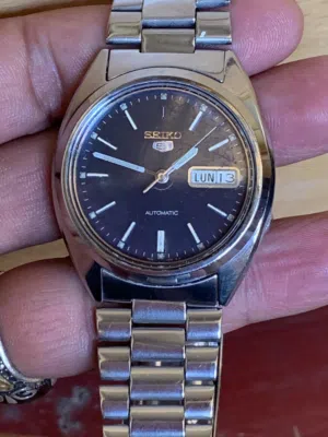 Analog Quartz Seiko watches for sale in Sana'a