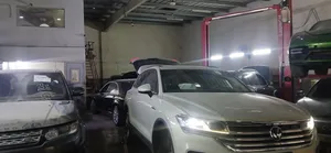كراج للبيع صناعية 4 خلف شركة ايسوزو بسعر مغري مع كامل معداتها