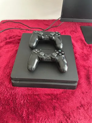 PlayStation 4 slim
