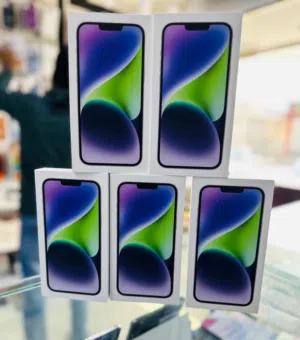 ايفون 14 , 128GB نسخة الشرق الاوسط متوفر جميع الالوان عرض فترة محدوده