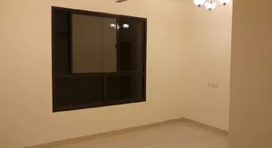 للبيع شقتين في نفس المبنى بالخوض