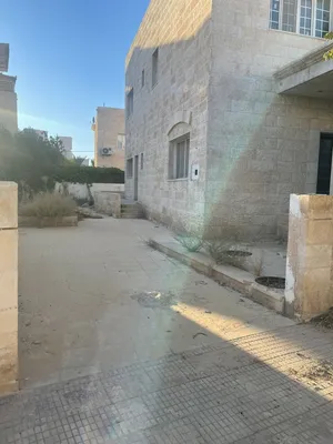 دولكس طابقين بيت