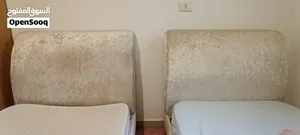 2 سرير فردي بناتي مغلف بقماش مع أرجل ذهبية