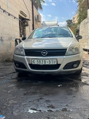 اوبل استرا